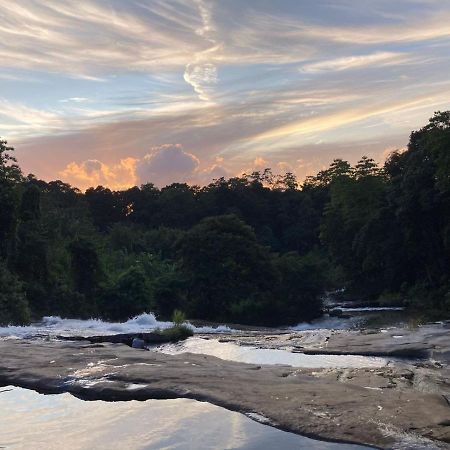 Nisha homestay inn Peradeniya Luaran gambar