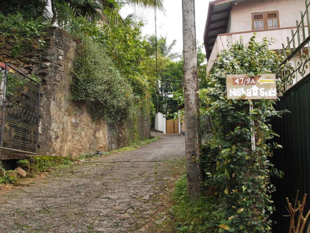 Nisha homestay inn Peradeniya Luaran gambar